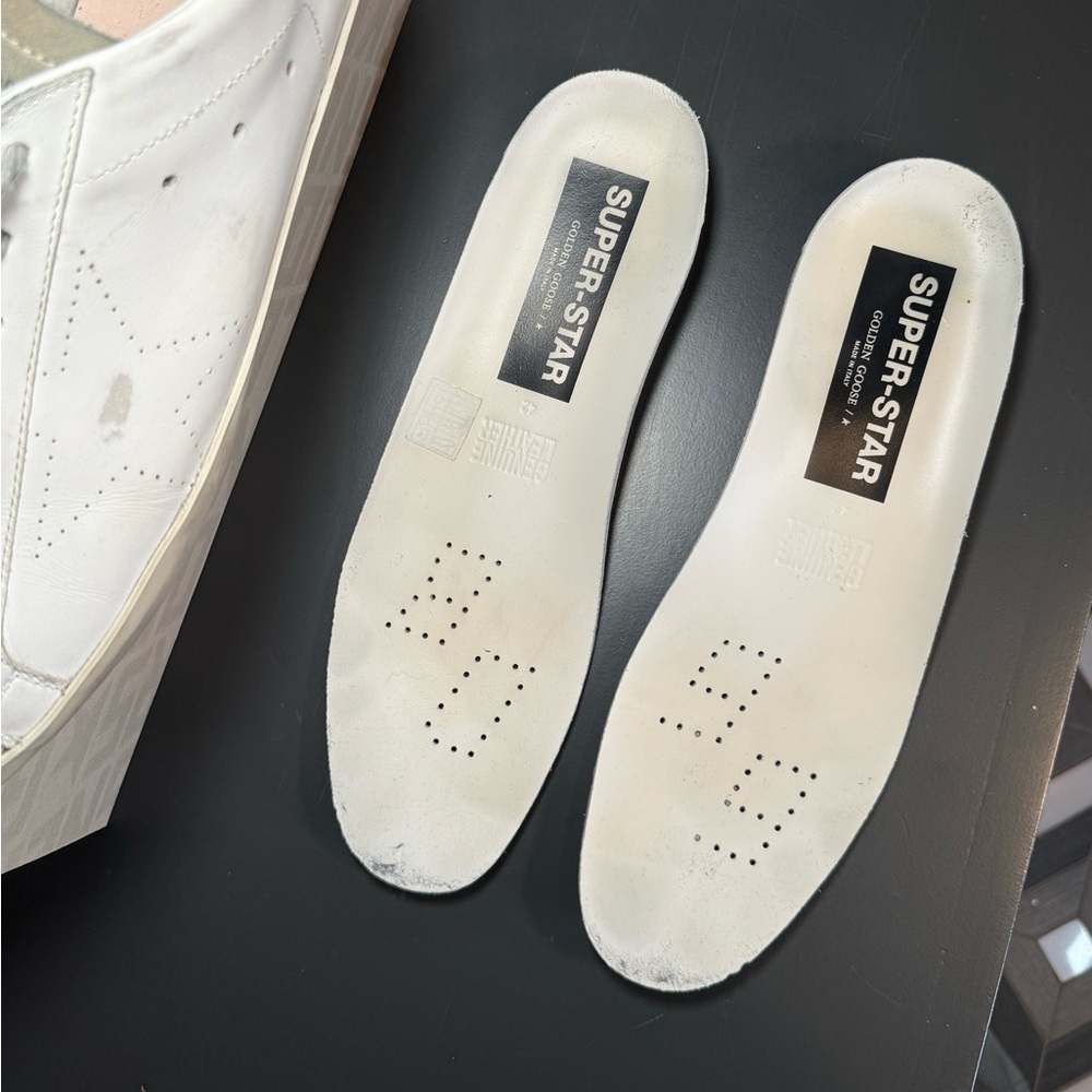 Golden Goose Men's Super-Star with perforated star and ice-gray heel tab - Picture 6 of 16